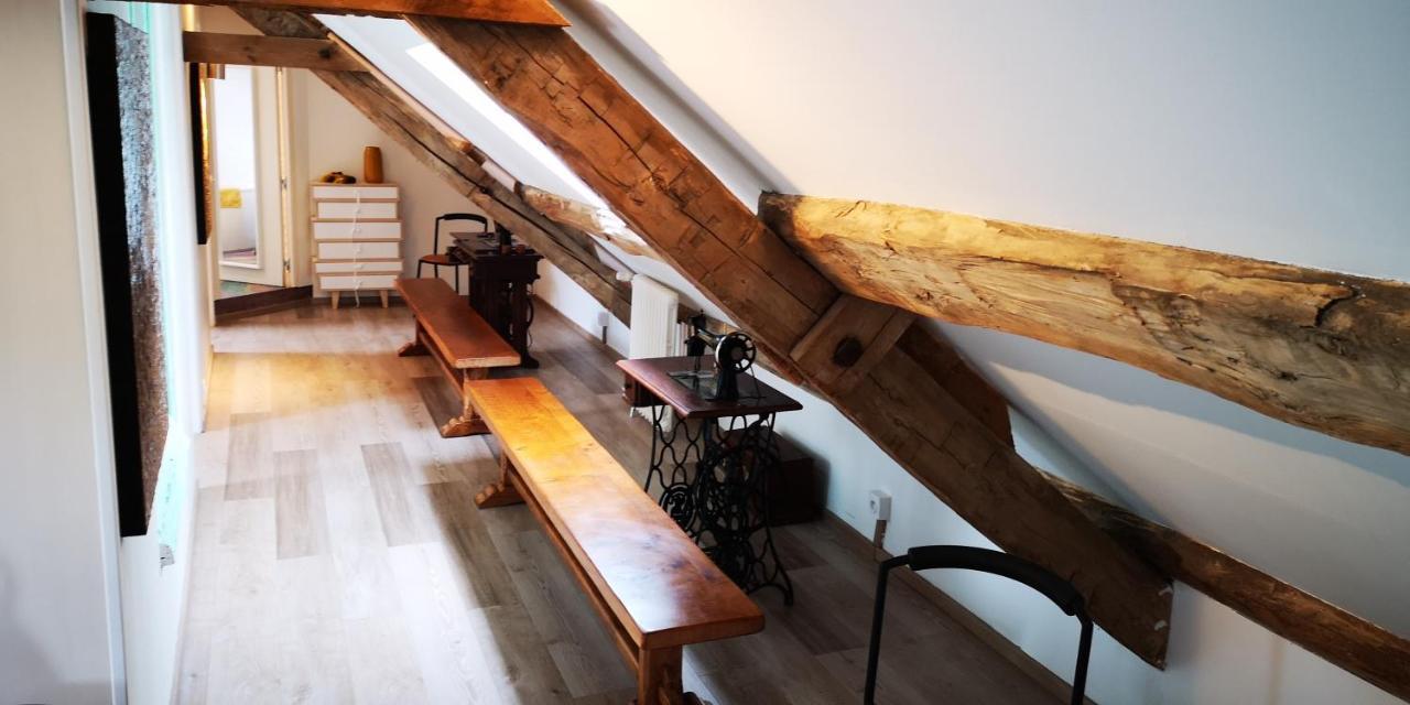 Ancien Moulin Creancey Bed & Breakfast ภายนอก รูปภาพ